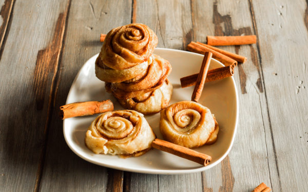 cinnamon rolls vegan