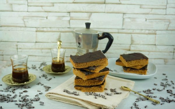 brownies vegan burro d'arachidi